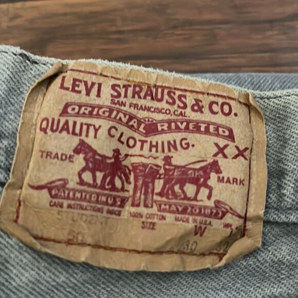 Vintage Levi’s Gray 501 Student Button Fly Closure Jeans - Picture 14 of 14